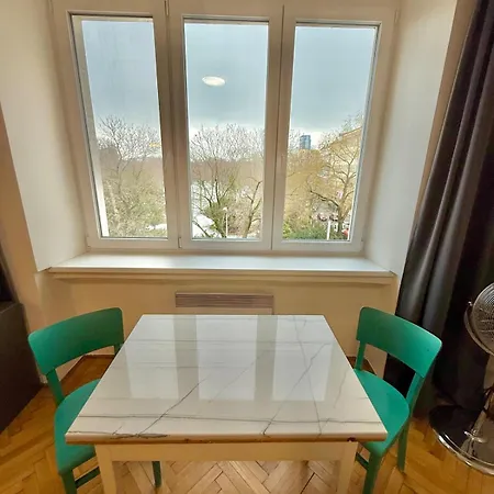 Elegant For Short Apartment *