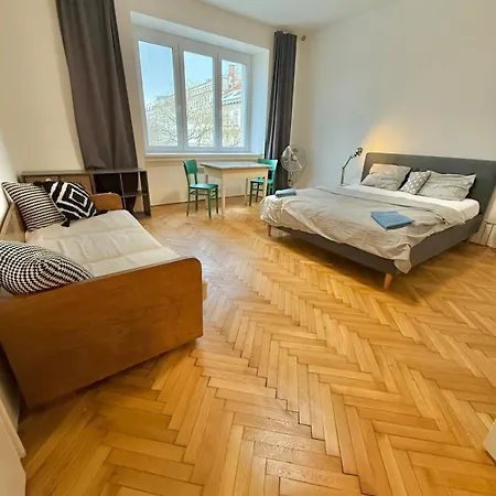 Elegant For Short Apartment *