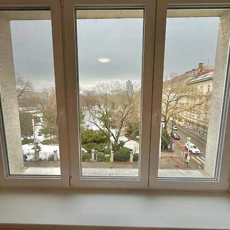 Elegant For Short Apartment Bratislava