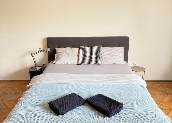 شقة Elegant For Short *