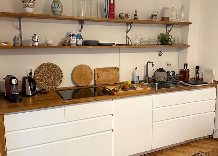 Elegant For Short Apartament