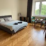 Elegant For Short Daire