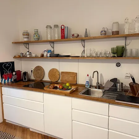 Elegant For Short Apartamento